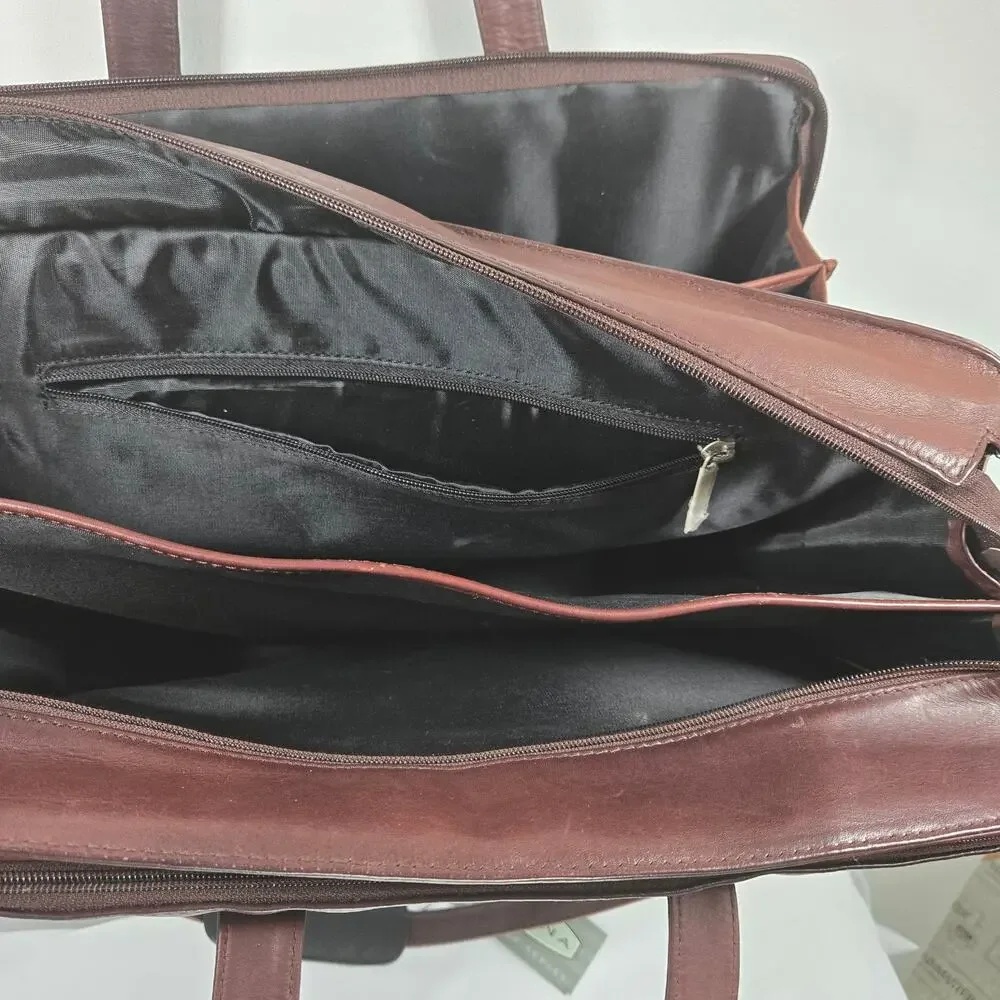 Dilana Executive Series Leather Briefcase.